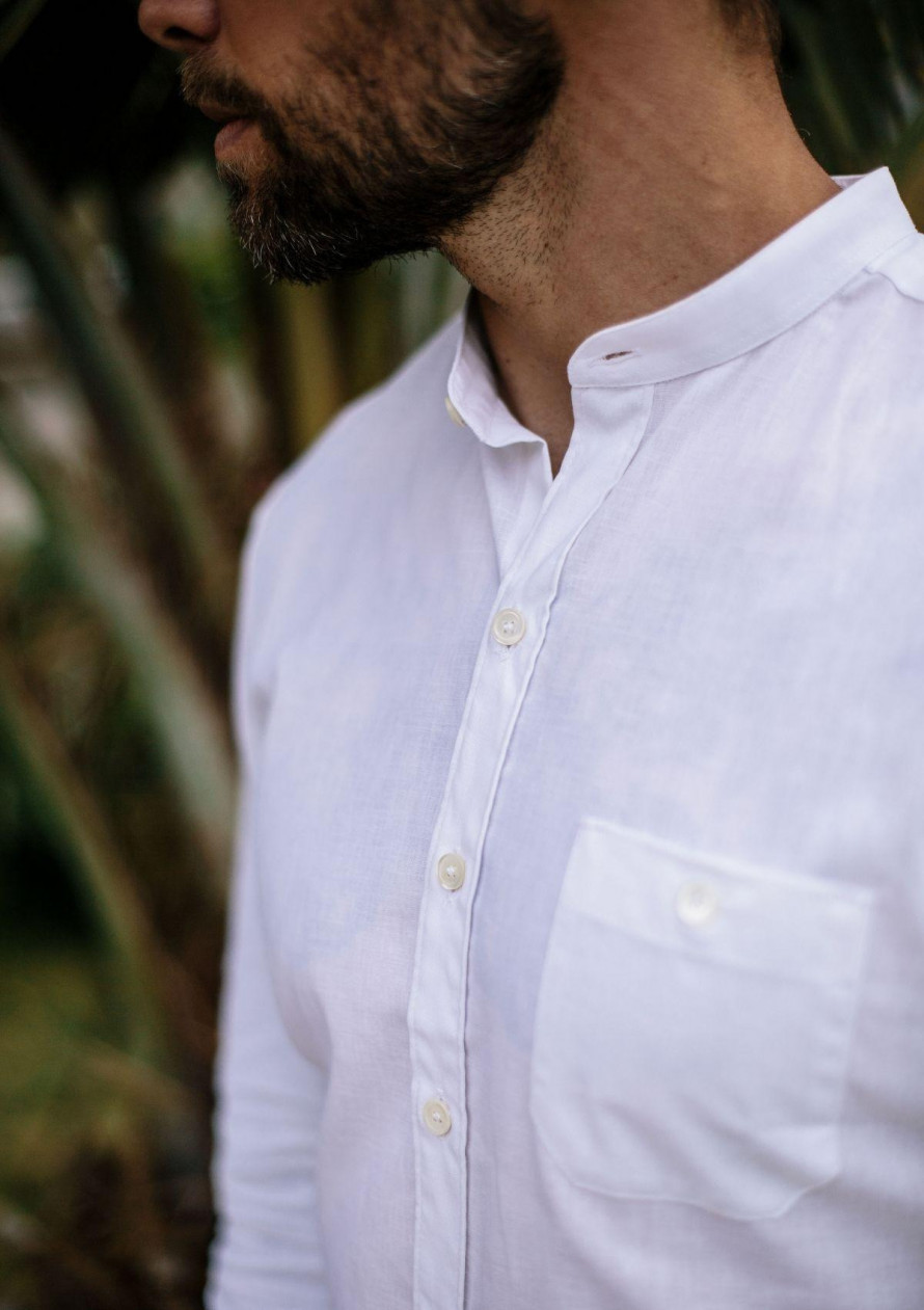 18pe-chemise-homme-blanc-en-lin-col-mao-montlilin-2